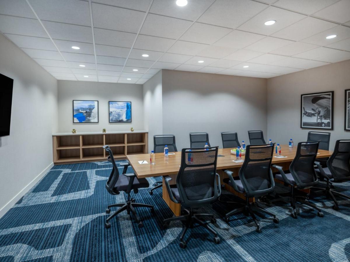 Holiday Inn Chicago O'Hare - Rosemont By Ihg Exterior foto